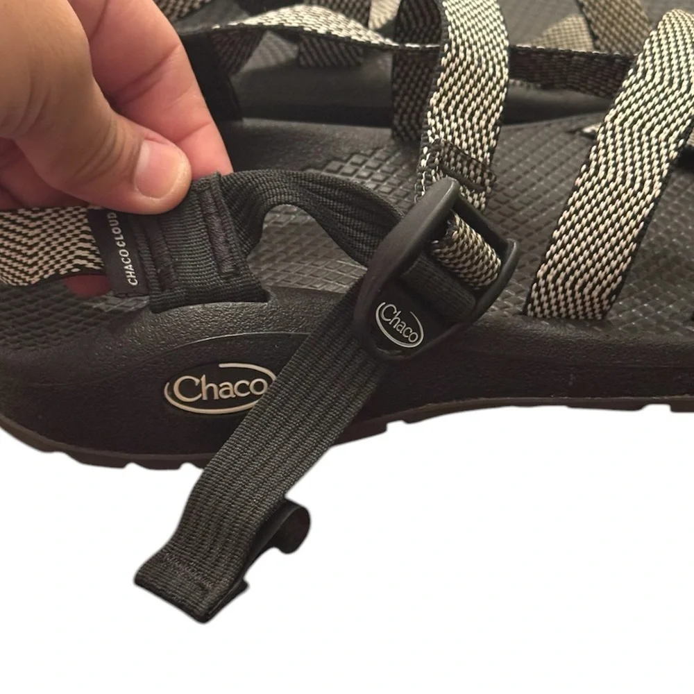 Chaco Women's Z/Cloud 2 Black & White Sandals - Picture 4 of 6